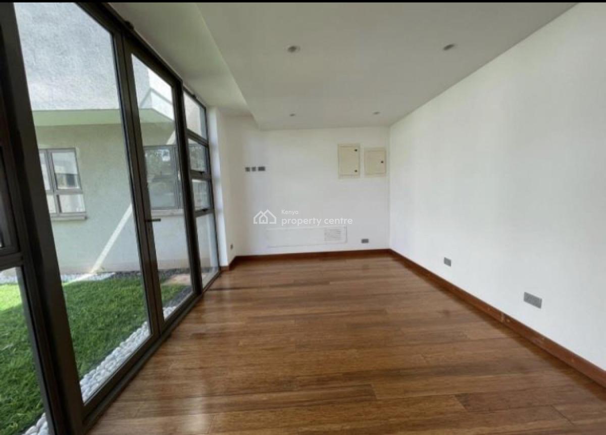Luxurious 5 Bedrooms, Karen, Nairobi, House for Sale