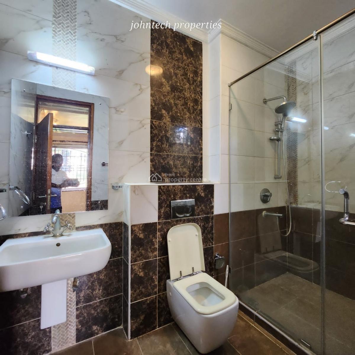 5 Bedroom Executive Villa with a Swimming Pool, Hardy, Karen, Nairobi, House for Sale