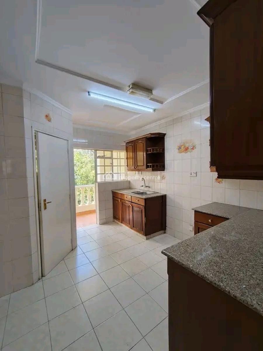 4 Bedroom Maisonette + Dsq  Own Compound in a Gated Commu, Lavington, Lavington, Nairobi, Townhouse for Rent