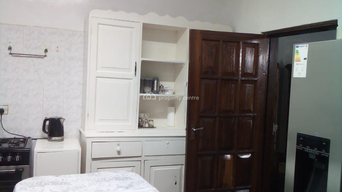 Elegant Standalone 4 Bedrooms Villa with Sq, Kibokoni, Malindi Town, Kilifi, House for Rent