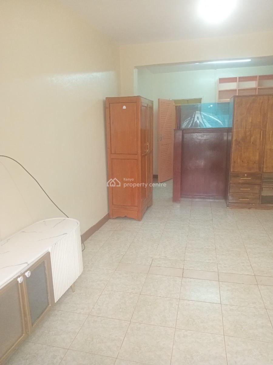a Spacious Bedsitter / Studio House, Kilimani Estate, Near Yaya, Kilimani, Nairobi, House for Rent