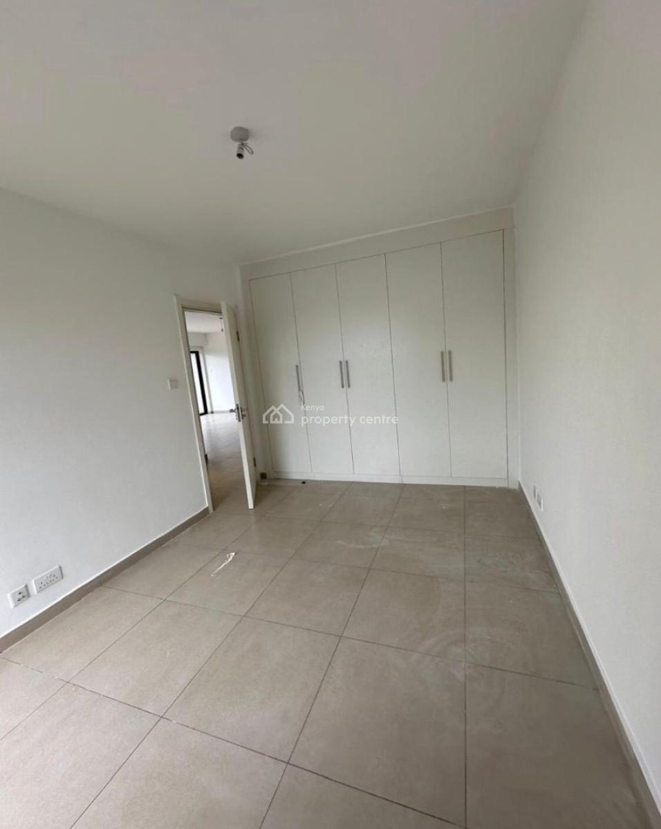 Large 2 Bedroom Apartment Ensuite at Lavington., Lavington, Nairobi, Apartment for Rent
