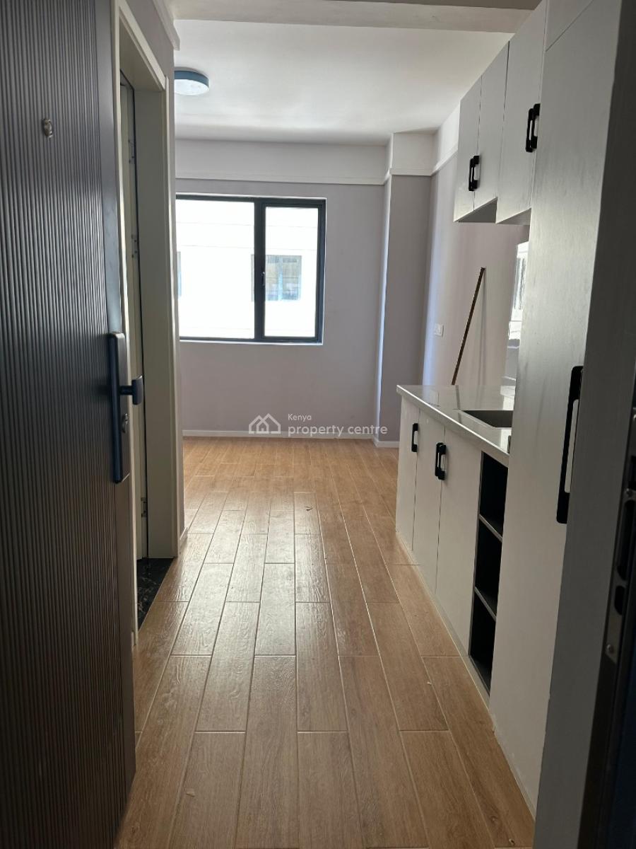 Studio Apartment Minutes to Junction Mall, Wanyee, Kilimani, Nairobi, Apartment for Rent
