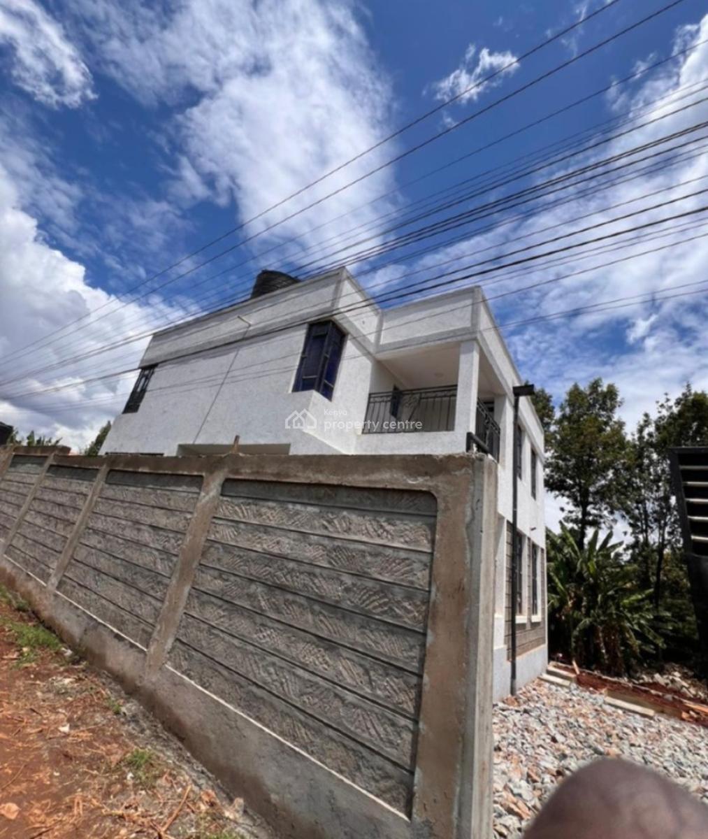 Beautiful 4bedroom Maisonette All Ensuite with Roof Terrace, 300m From The Tarmac Road, Kikuyu, Kiambu, House for Sale