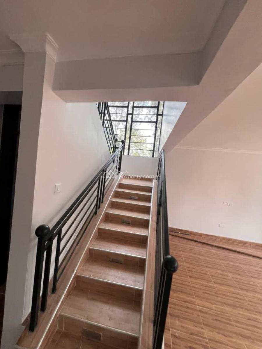Beautiful 4bedroom Maisonette All Ensuite with Roof Terrace, 300m From The Tarmac Road, Kikuyu, Kiambu, House for Sale