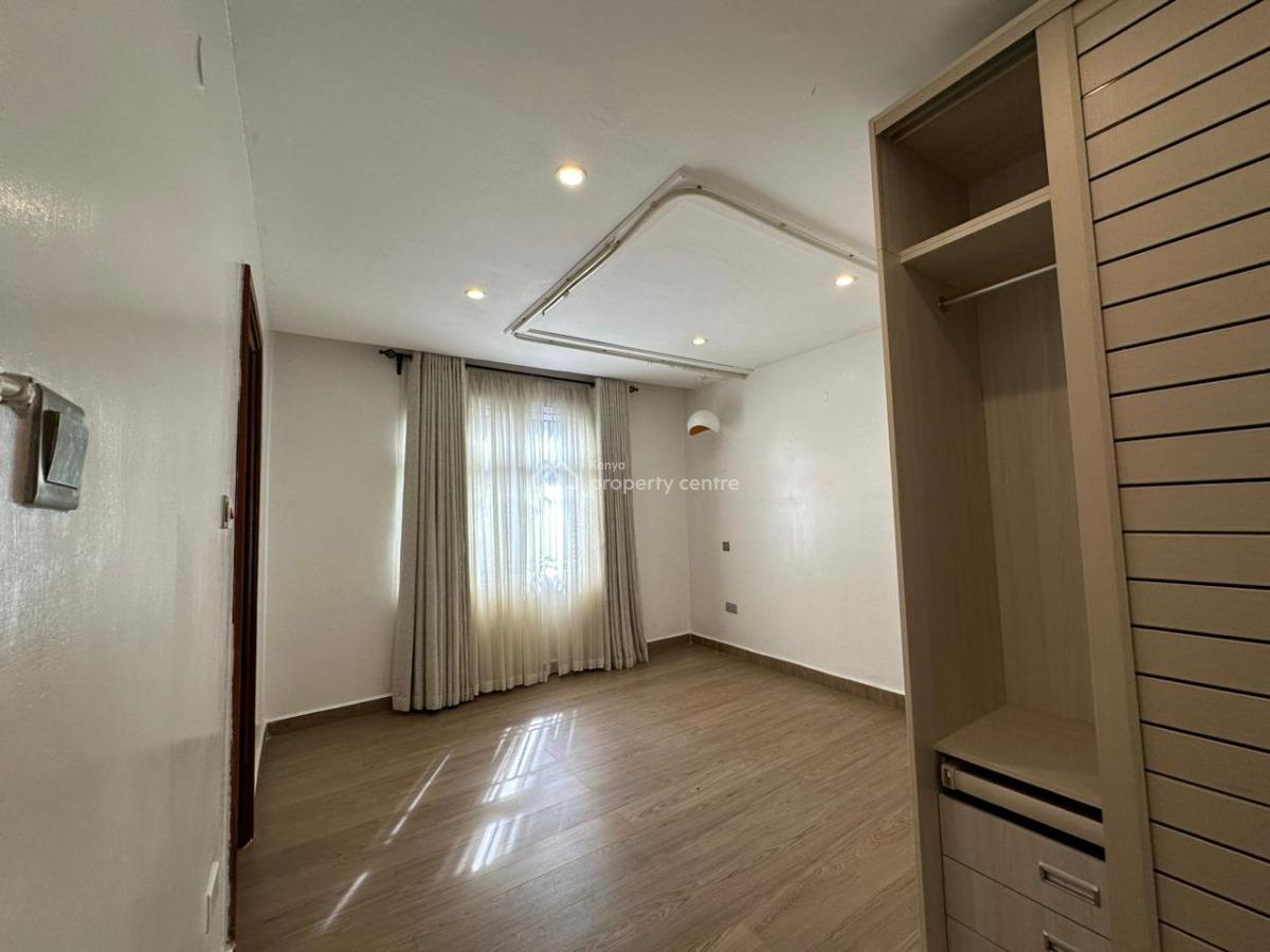 Spacious 5 Bedroom Townhouse with Dsq, Lavington, Nairobi, House for Rent