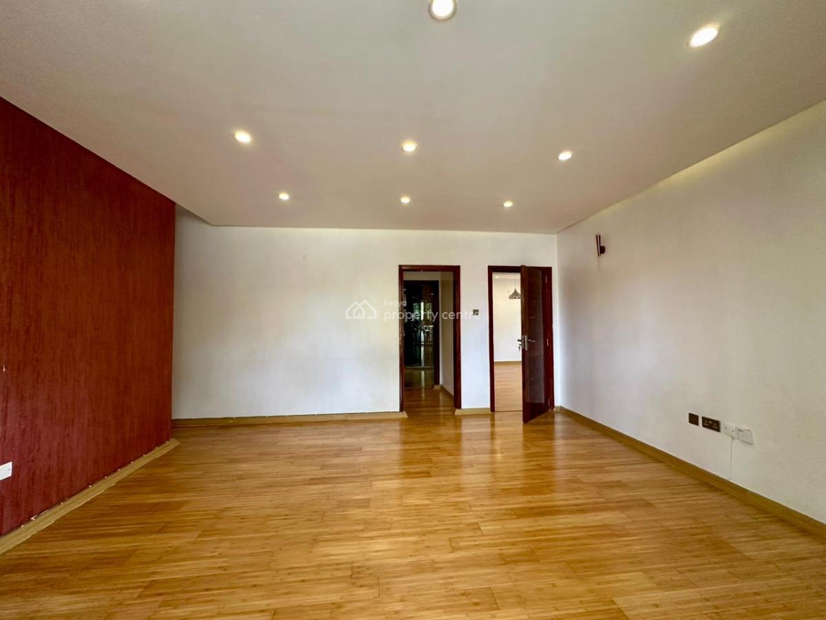 Spacious 5 Bedroom Townhouse with Dsq, Lavington, Nairobi, House for Rent