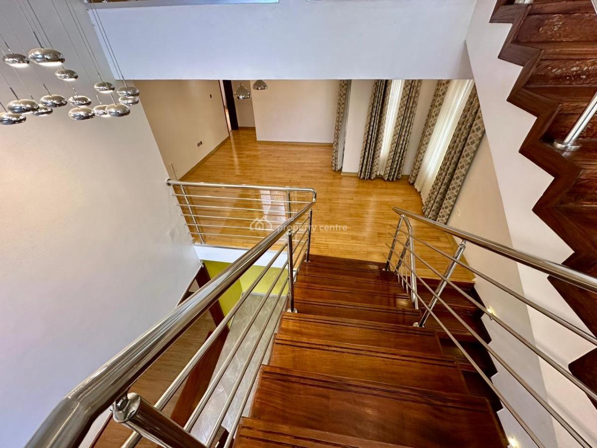Spacious 5 Bedroom Townhouse with Dsq, Lavington, Nairobi, House for Rent