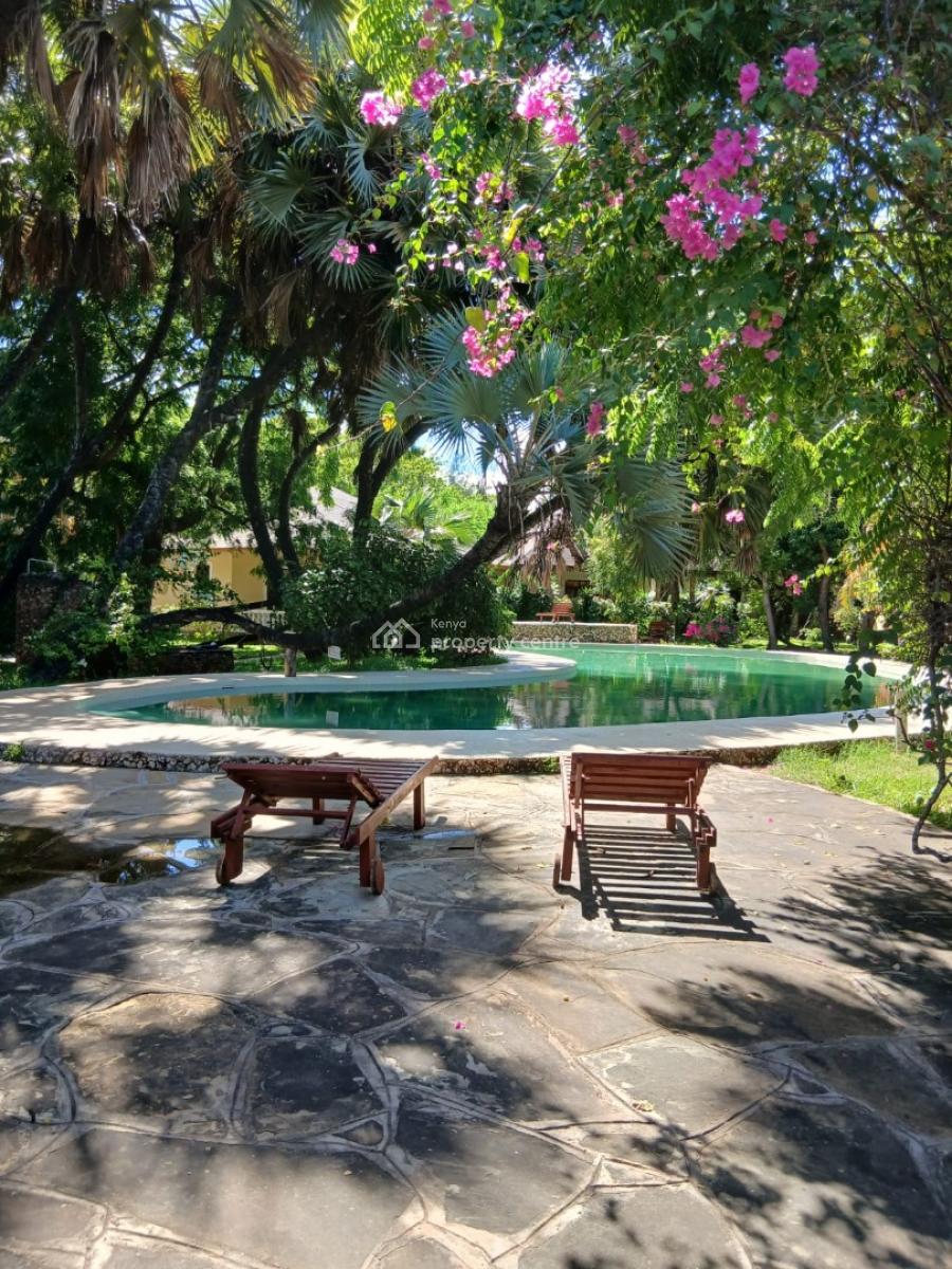Beautiful Furnished 3 Bedroom Walking Distance to The Beach, Malindi Town, Malindi Beach, Malindi Town, Kilifi, Detached Bungalow for Sale