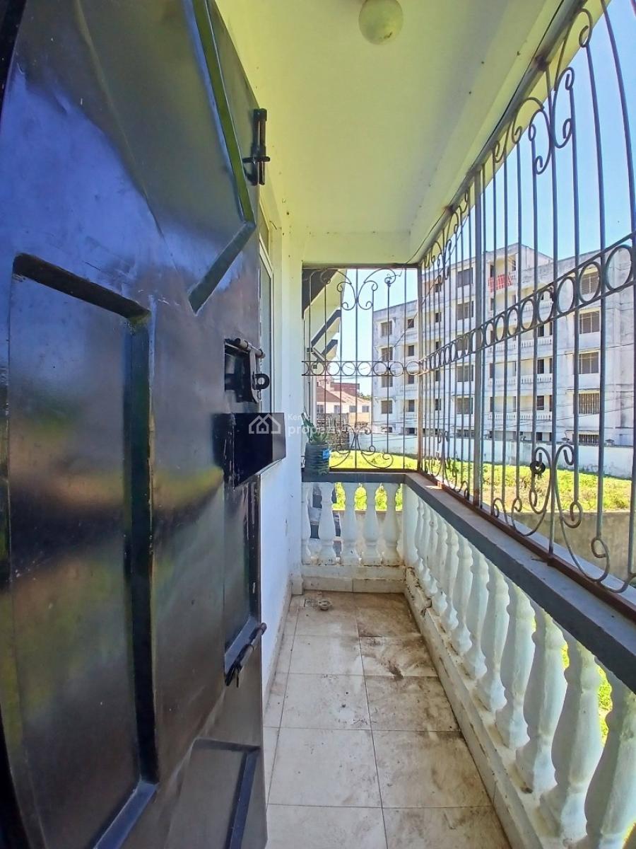 Spacious 1 Bedroom Apartment with Parking Space, Golden Key, Mtwapa, Kilifi, Apartment for Rent