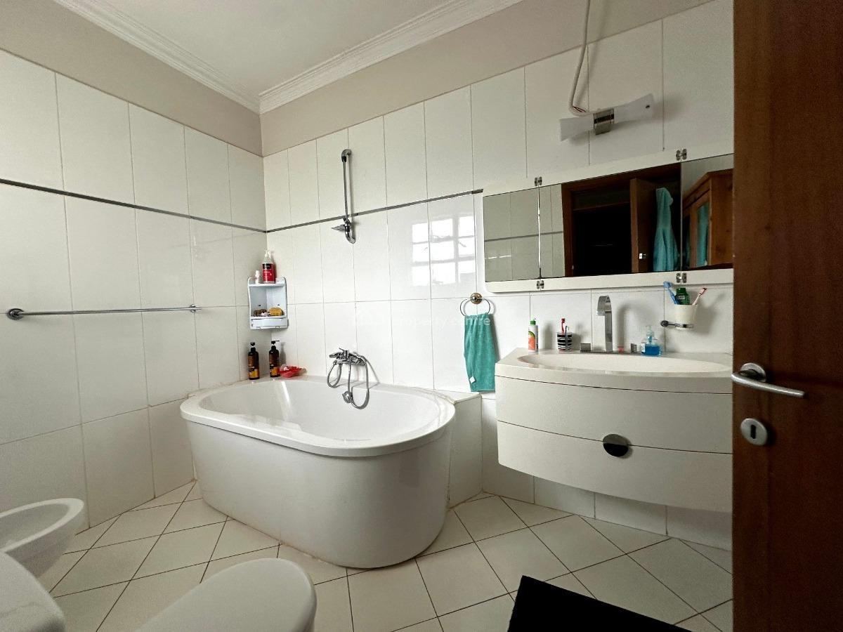 5 Bedroom All-ensuite House with a Private Pool, Old Runda, Runda, Westlands, Nairobi, House for Rent