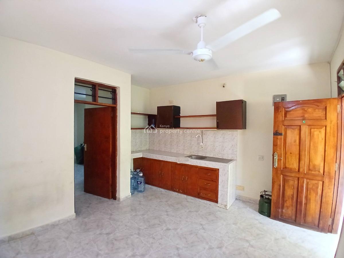 Clean 1 Bedroom Apartment with Parking Space, Posta, Mtwapa, Kilifi, Apartment for Rent