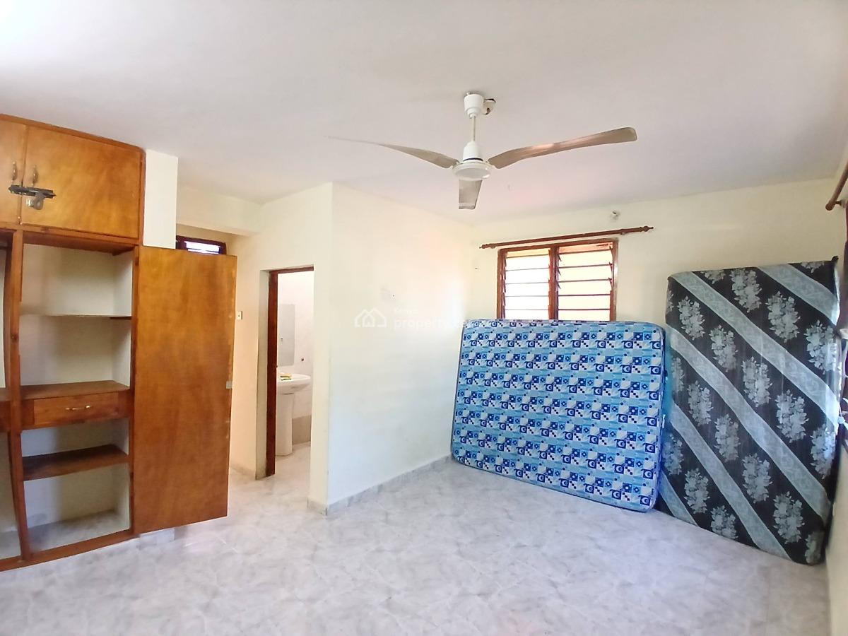 Clean 1 Bedroom Apartment with Parking Space, Posta, Mtwapa, Kilifi, Apartment for Rent