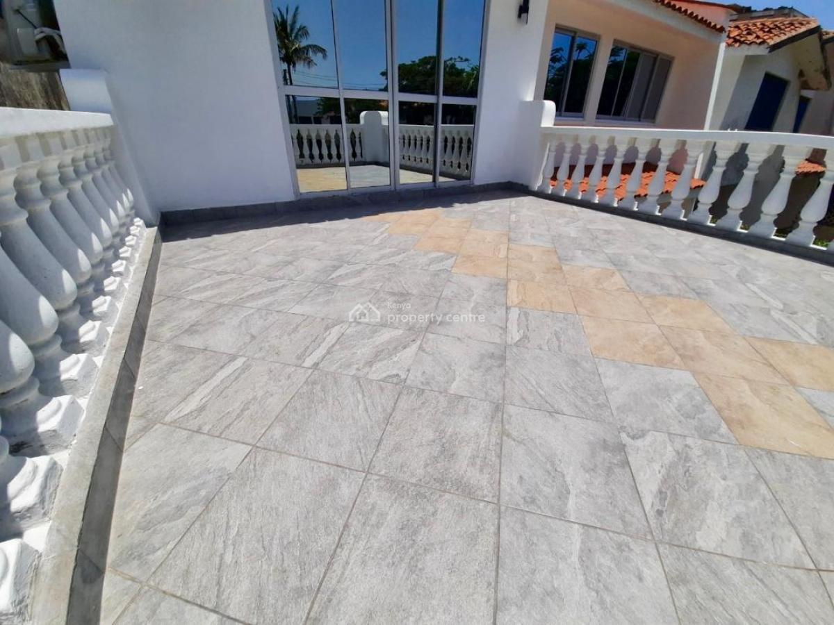 Luxury 5 Bedroom Villa, Nyali, Mombasa, Apartment for Sale