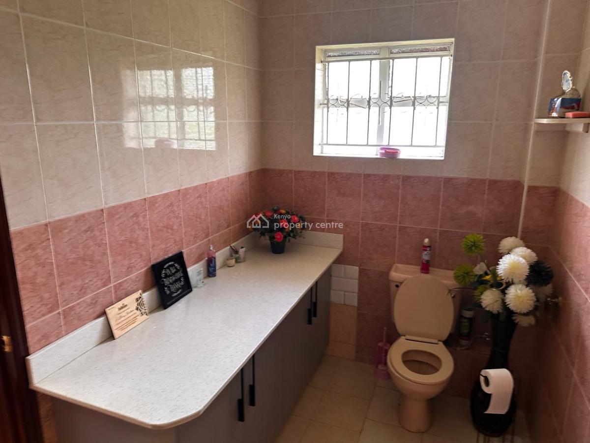 5 Bedroom House, Karen, Nairobi, Townhouse for Rent