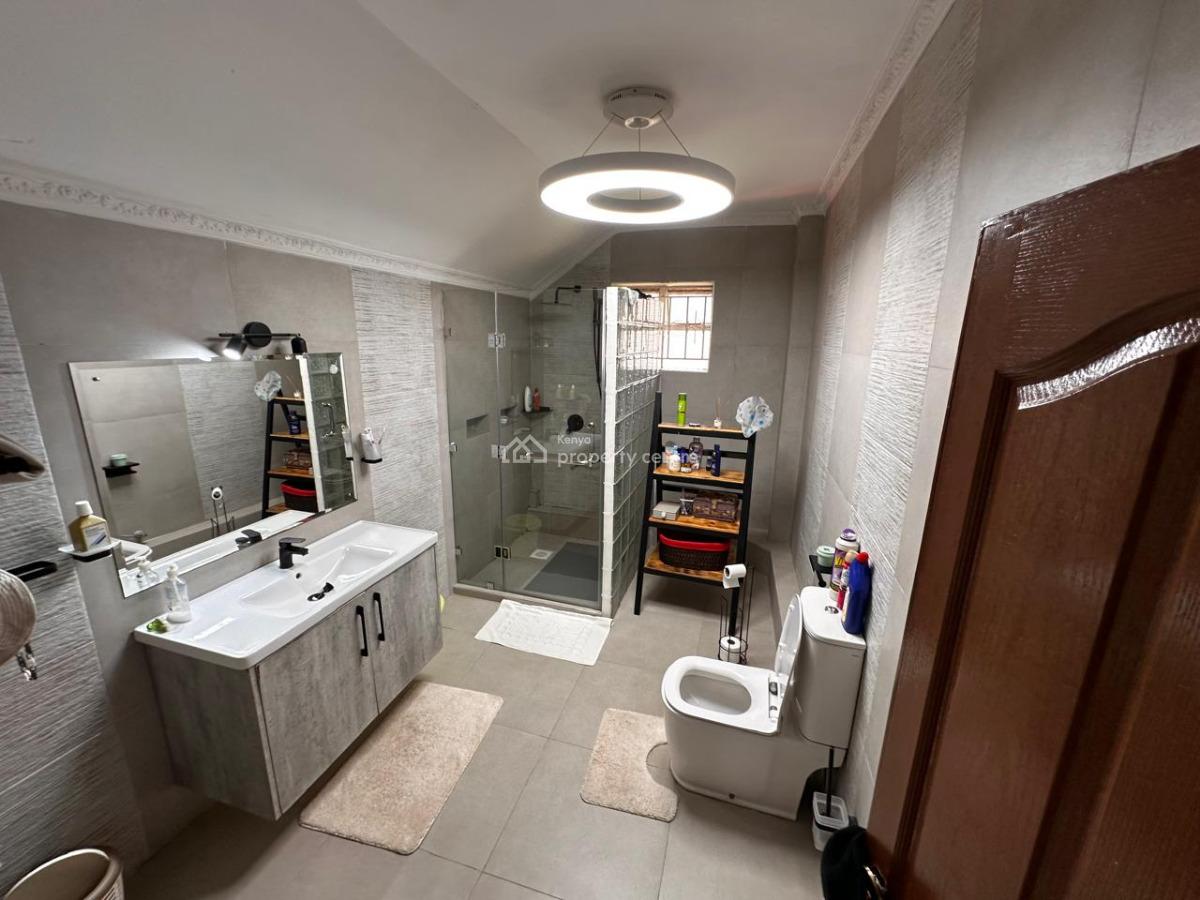 5 Bedroom House, Karen, Nairobi, Townhouse for Rent