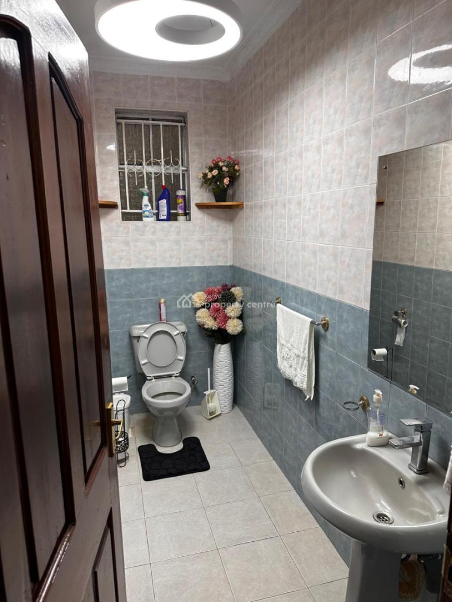 5 Bedroom House, Karen, Nairobi, Townhouse for Rent