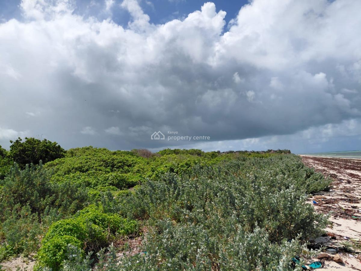 12 Acres Subdivided in 3 Blocks Each 4 Acres Asking Price per Acre Is, Watamu, Watamu, Kilifi, Mixed-use Land for Sale