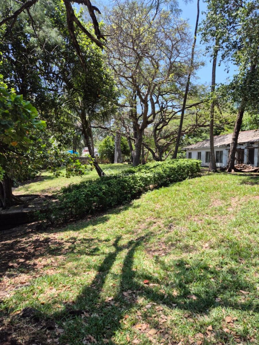 2 Acres Beach Front Property in New Nyali  Price Is Kshs. 150, Nyali Beach Front, Nyali, Mombasa, Mixed-use Land for Sale