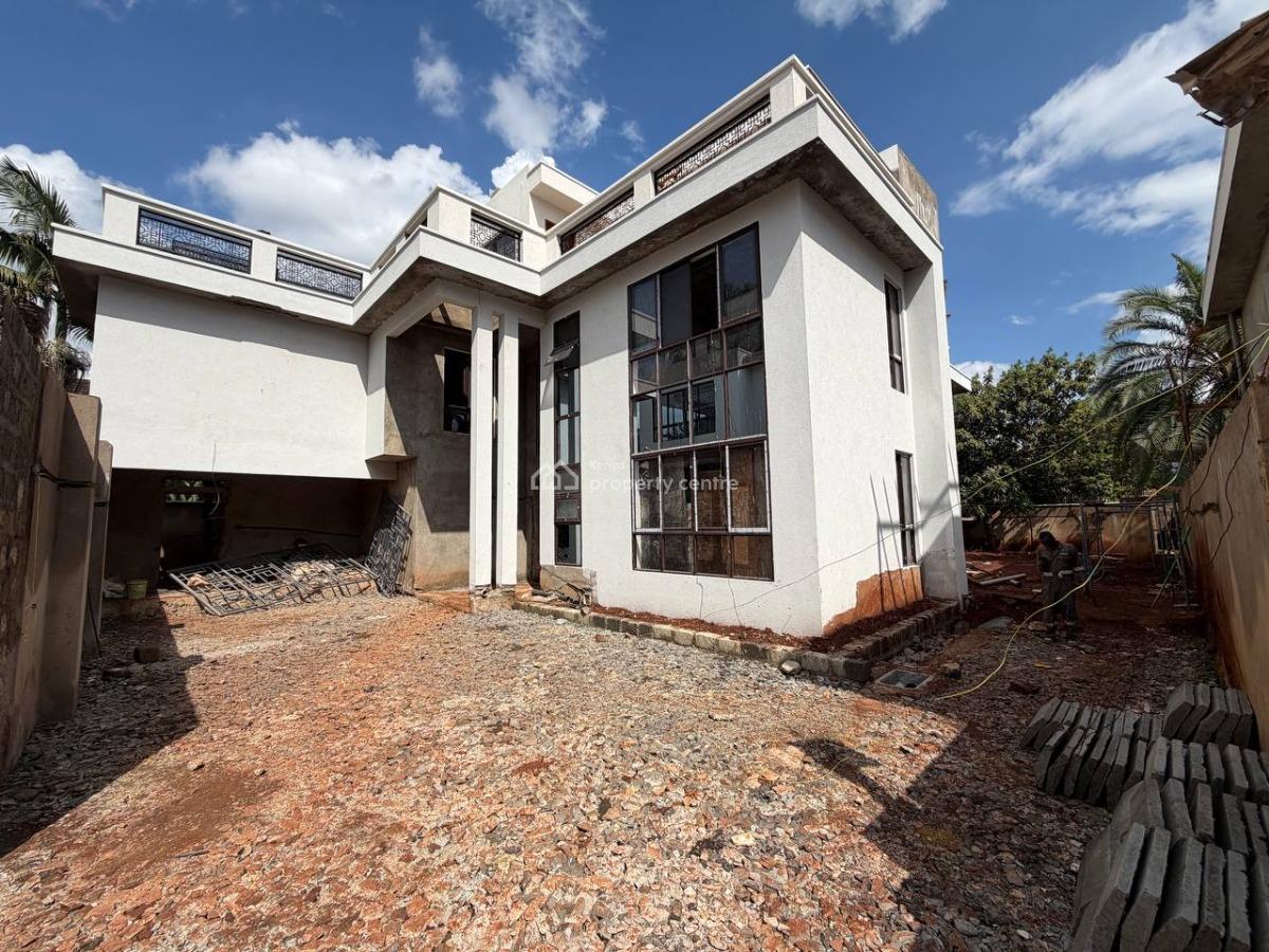 Luxury 4 Bedroom Villa with Dsq, Spring Valley, Westlands, Nairobi, House for Sale