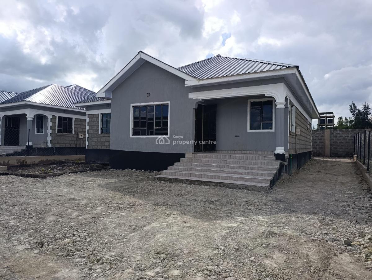 Modern 3 Bedroom All Ensuite Home + Sq, Yukos, Kitengela, Kajiado, House for Sale