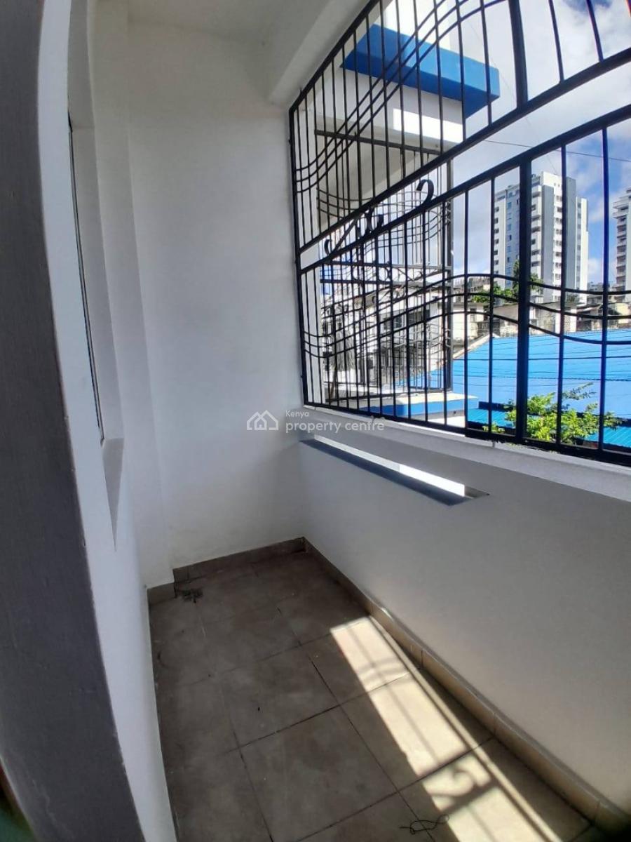 Spacious 3 Bedroom Apartment with Master, Stadium, Magogoni, Mombasa, Apartment for Rent