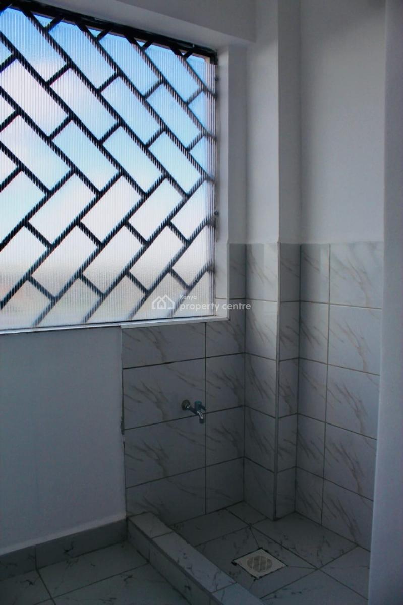 Stunning Newly Done 2 Bedroom Master Ensuite, Likoni Road, Makadara, Nairobi, Apartment for Rent