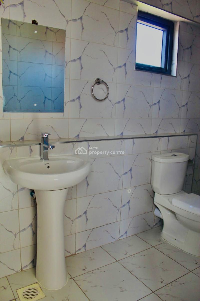 Spacious 3 Bedroom All Ensuite, Likoni Road, Makadara, Nairobi, Apartment for Rent