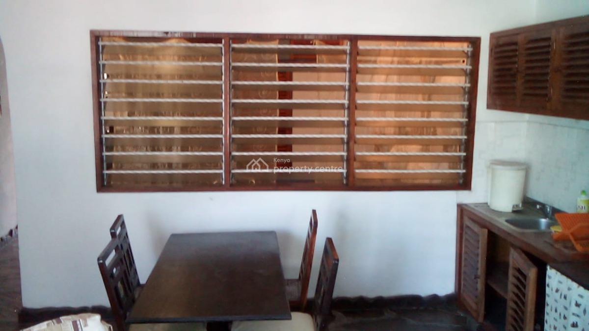 Elegant Beachfront 1-bedroom Apartment  in Oasis Village, Mali, Casuarina Road, Malindi Town, Kilifi, Apartment for Sale