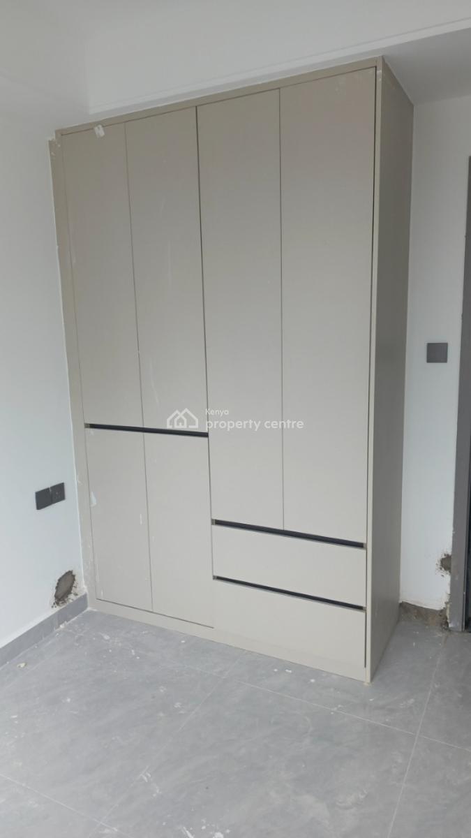 an Elegant Very Spacious 2 Bedroom Master Ensuite, Kileleshwa, Nairobi, Apartment for Sale