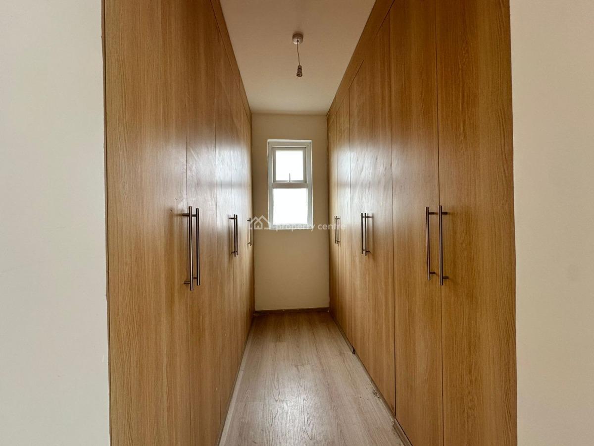 Newly Done 3 Bedroom All Ensuite Plus Dsq in Westlands, Sports Road, Westlands, Nairobi, Apartment for Rent