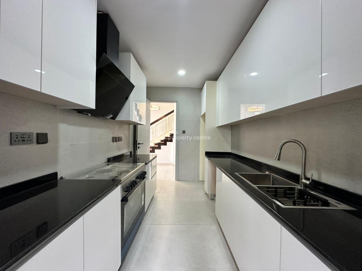 Exquisite 4 Bedroom Duplex All Rooms Ensuite Plus Dsq with a Pool, General Mathenge, Westlands, Nairobi, Apartment for Rent