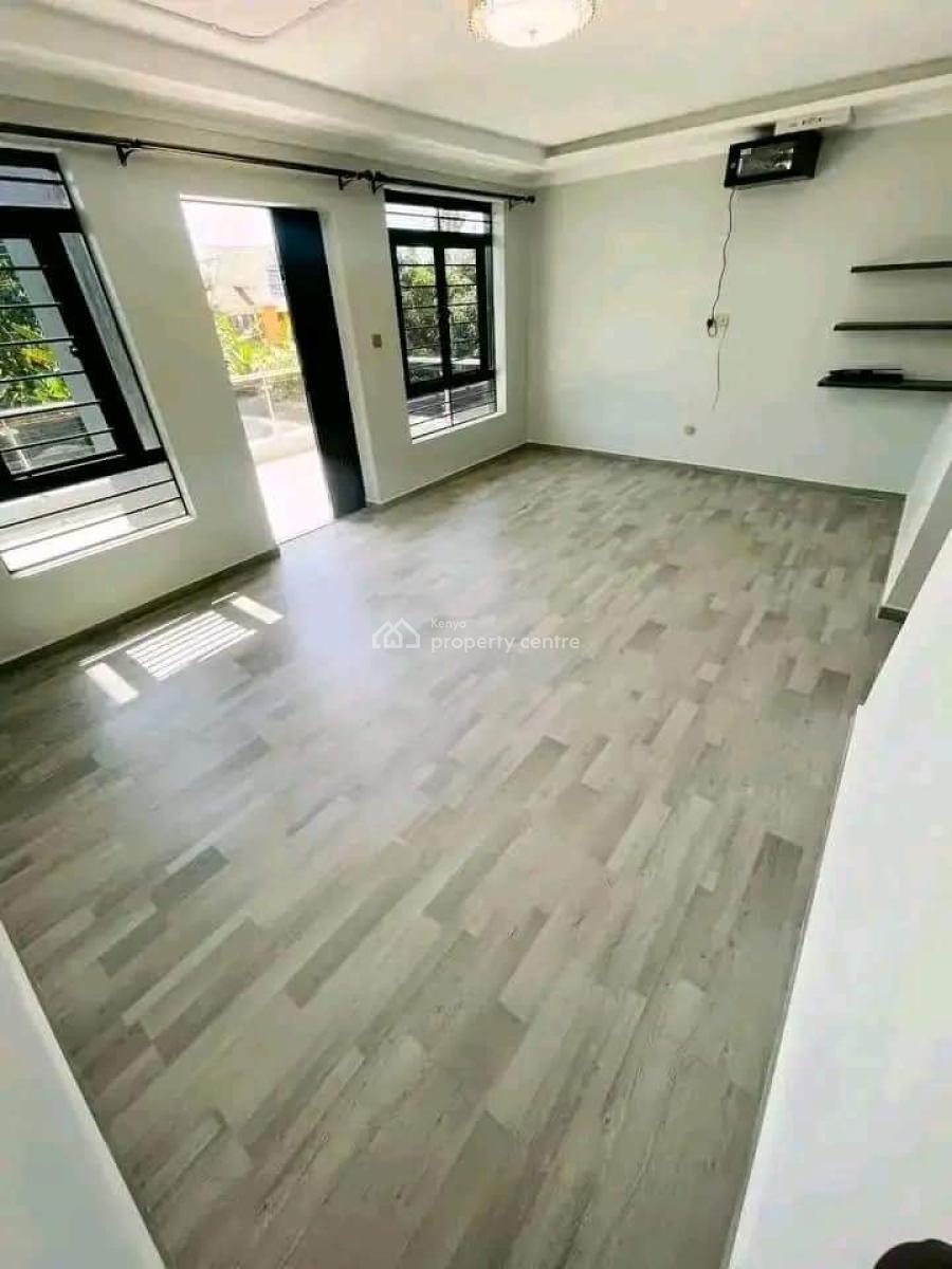 Ruiru 4 Bedroom House All En-suite House with a Sq. Located Wi, Ruiru, Ruiru, Kiambu, Townhouse for Sale