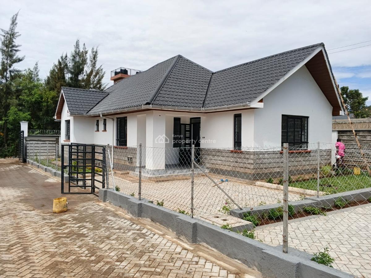 Newly-built 3 Bedroom Bungalows in a Gated Community of Only Few Units, Riat, Airport Area, West Kisumu, Kisumu, Detached Bungalow for Sale