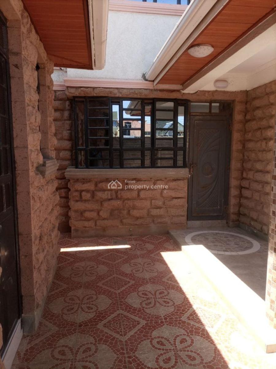 4 Bedroom House with Sq  Ruiru Membley Estate  All Bedrooms Ar, Ruiru, Ruiru, Kiambu, Townhouse for Sale