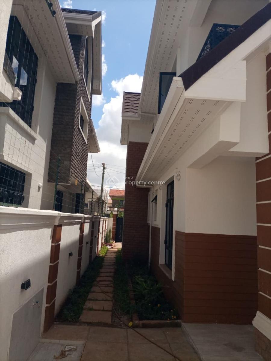 4 Bedroom Hse with Sq and Attic All Ensuite Membley Estate  with Moder, Ruiru, Ruiru, Kiambu, Townhouse for Sale
