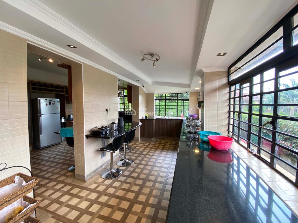 Luxury 5-bedroom All En-suite Townhouse in Gated Community, Kirawa Road ,near Isk, Kitisuru, Nairobi, Townhouse for Sale
