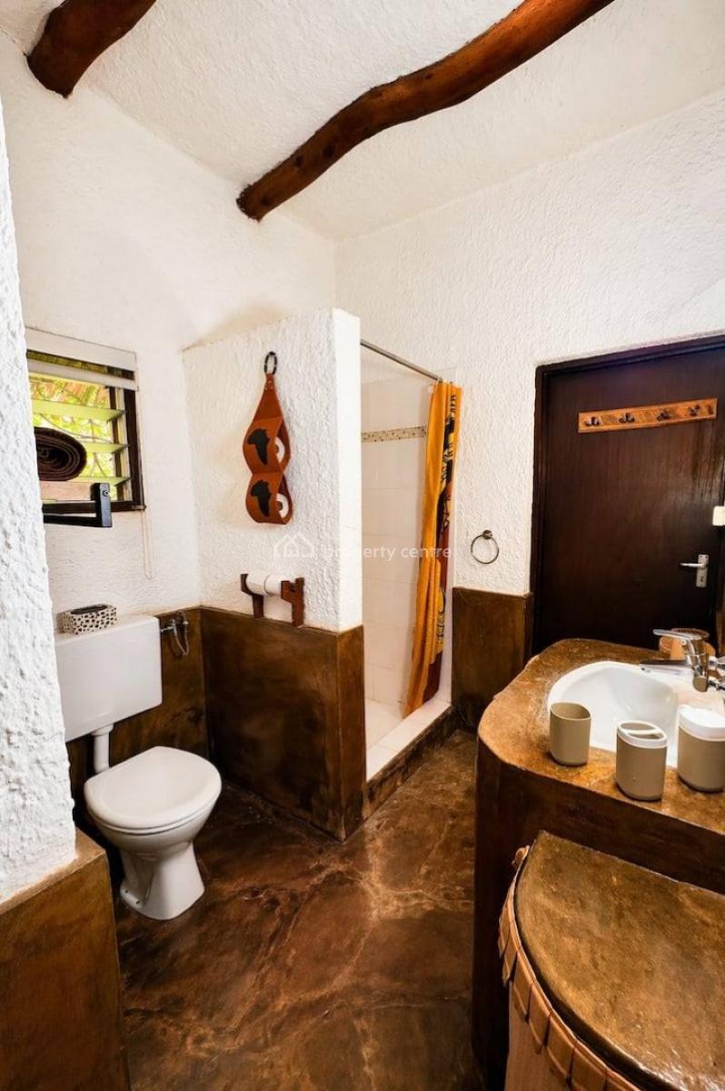 Exclusive Villa, La Marina, Mtwapa, Kilifi, House for Sale