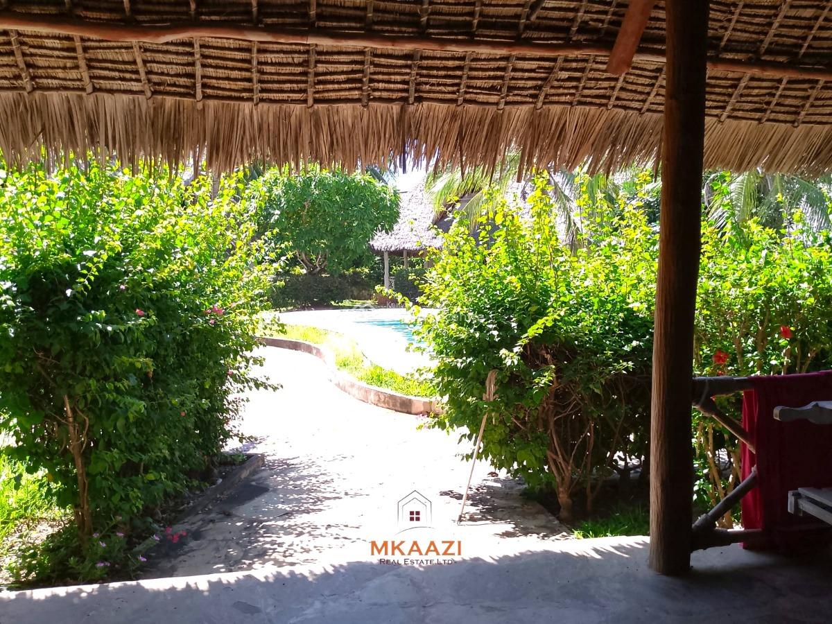 Elegant 4-bedroom Coastal Villa, Marine Park Road, Malindi Town, Kilifi, House for Sale