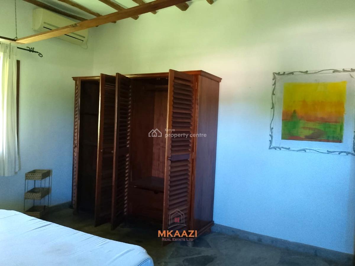 Elegant 4-bedroom Coastal Villa, Marine Park Road, Malindi Town, Kilifi, House for Sale