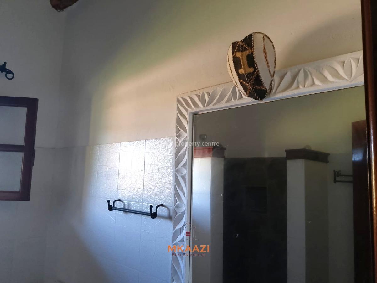 Elegant 4-bedroom Coastal Villa, Marine Park Road, Malindi Town, Kilifi, House for Sale