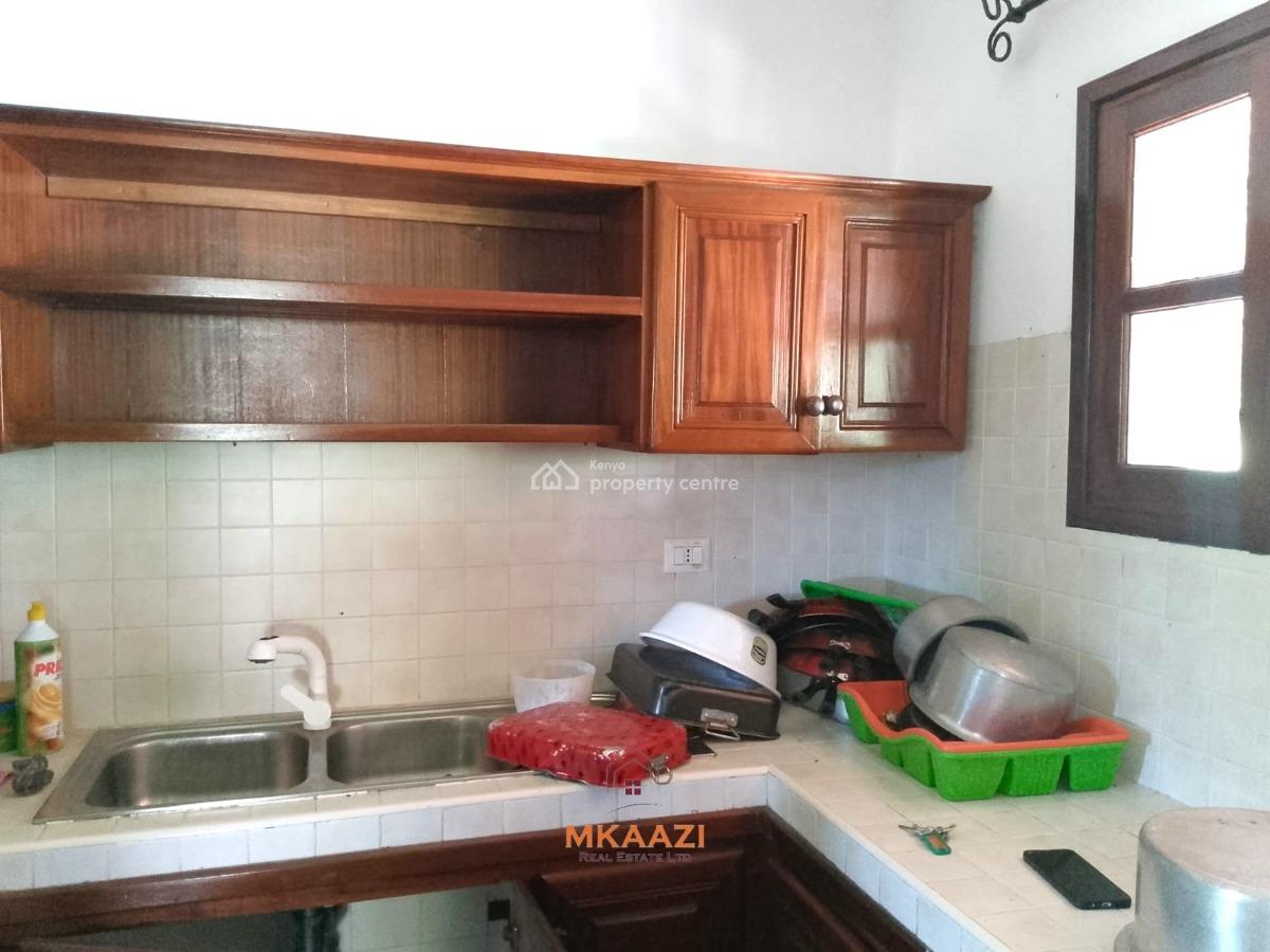 Elegant 4-bedroom Coastal Villa, Marine Park Road, Malindi Town, Kilifi, House for Sale