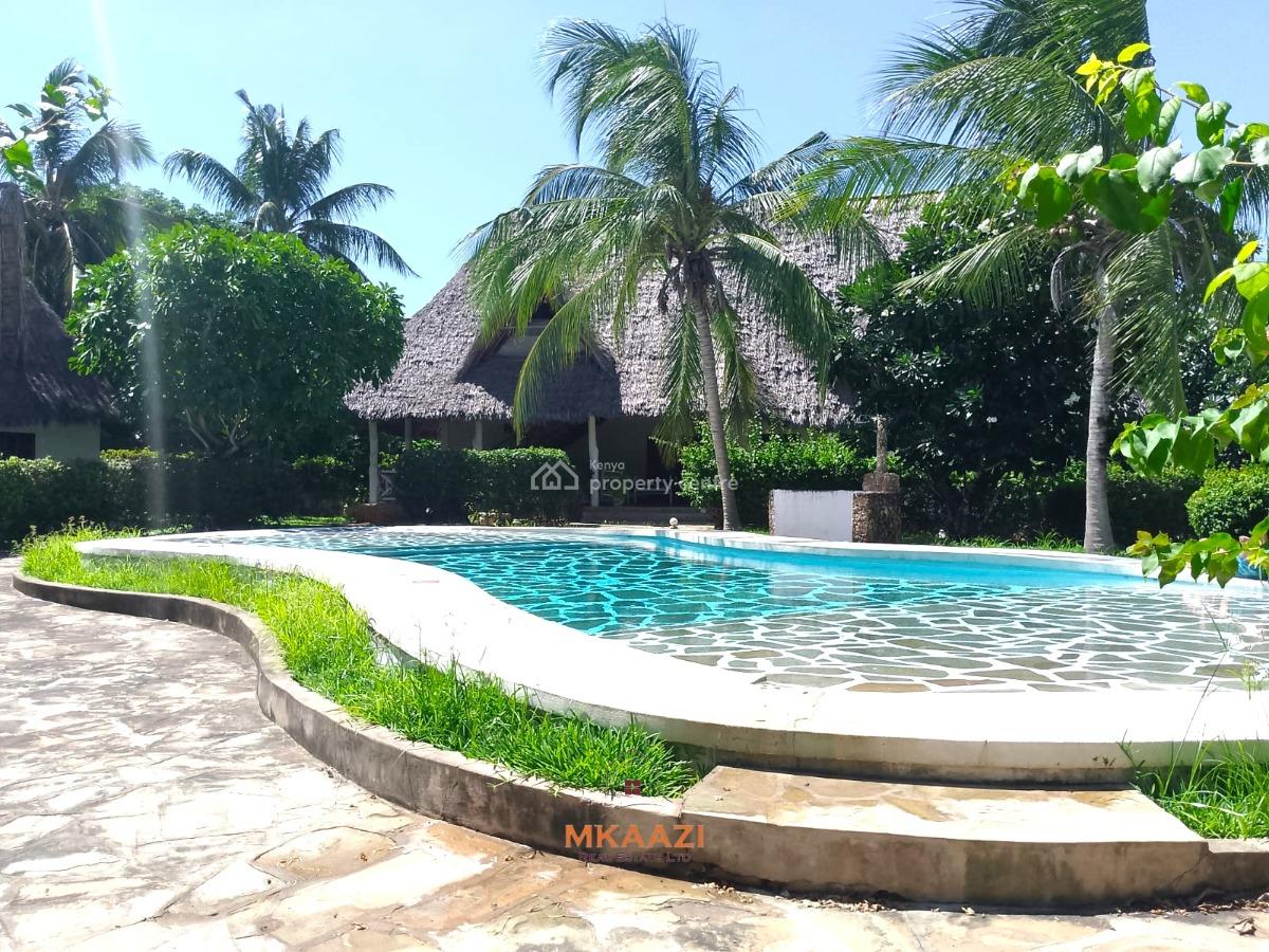 Elegant 4-bedroom Coastal Villa, Marine Park Road, Malindi Town, Kilifi, House for Sale
