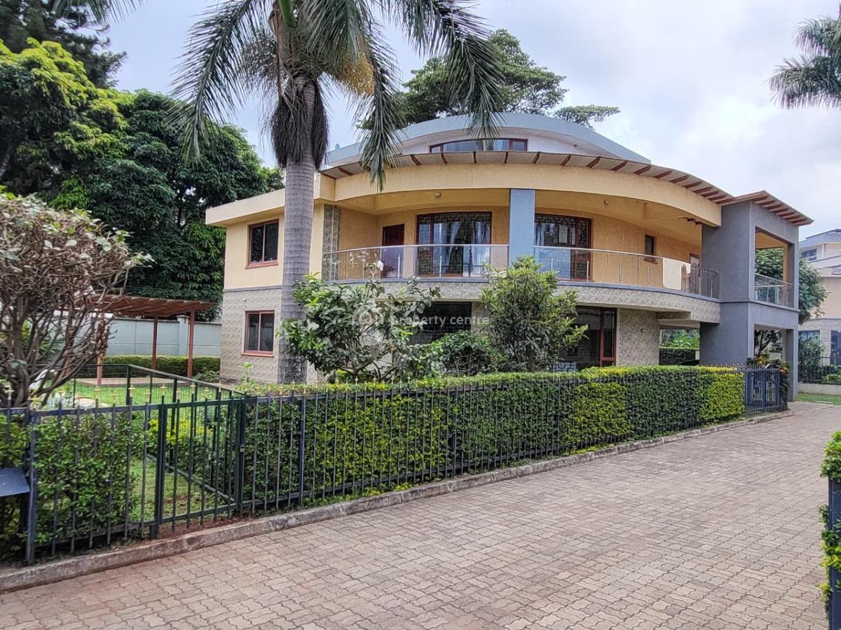an Ambassadorial  Spacious 5 Bedroom Townhouse All Ensuite Plus Dsq, Lavington, Nairobi, House for Sale