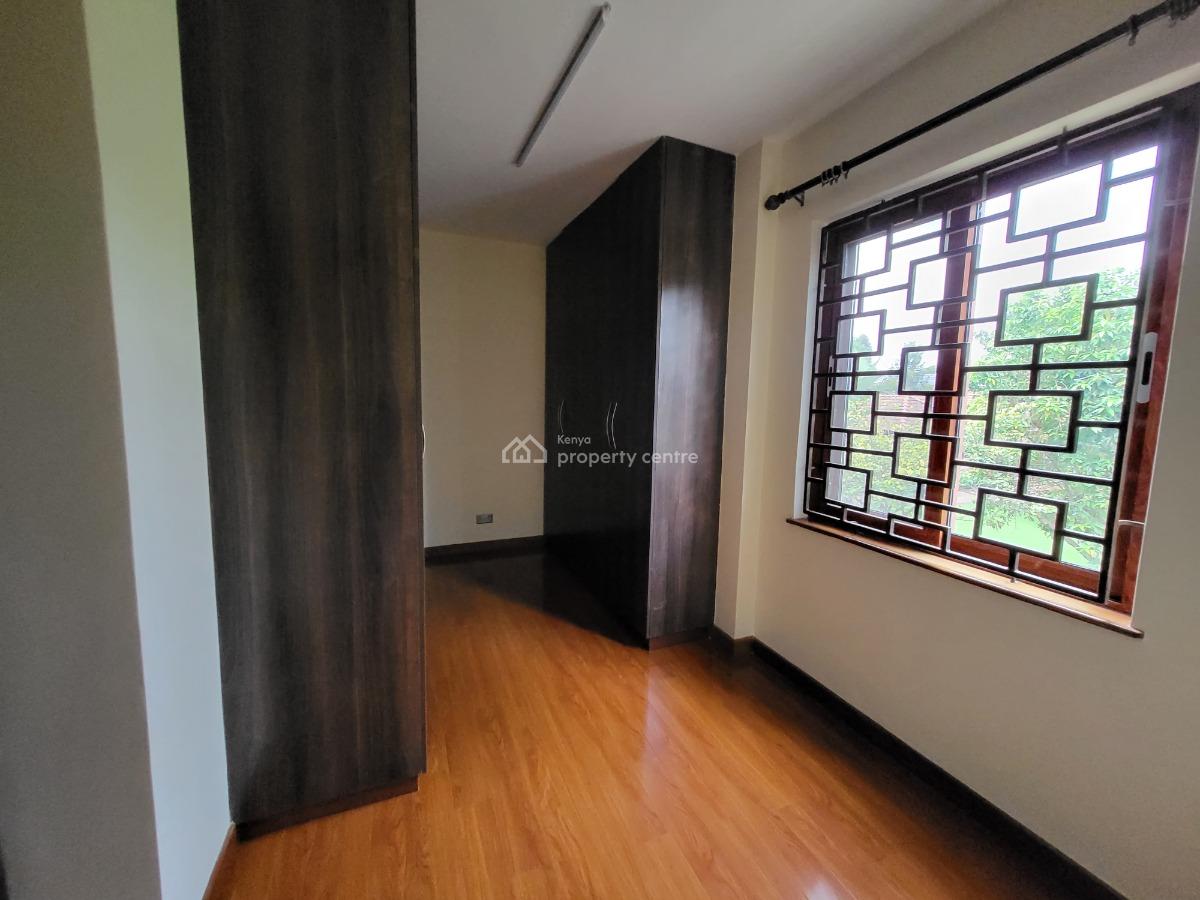 an Ambassadorial  Spacious 5 Bedroom Townhouse All Ensuite Plus Dsq, Lavington, Nairobi, House for Sale