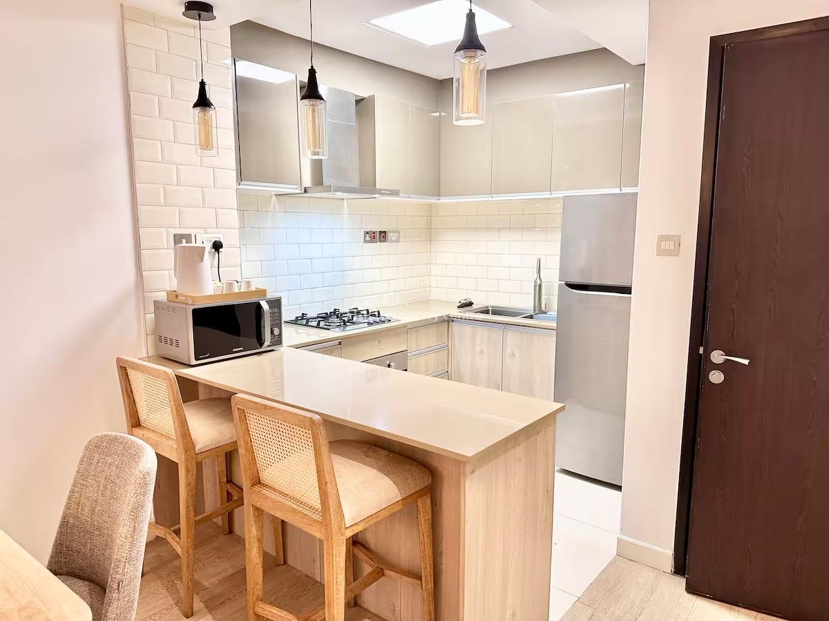 Fully Furnished 1 Bedroom Apartment in Riverside., Riverside, Westlands, Nairobi, Apartment for Rent