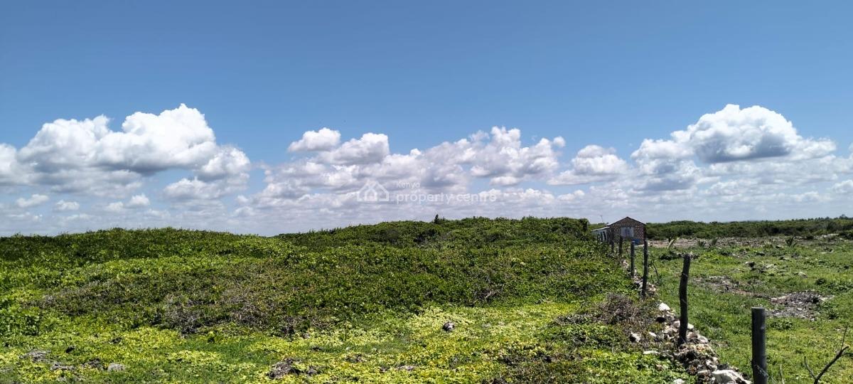 Prestigious 10-acres Beachfront Property in Maweni, Matsangoni, Matsangoni, Matsangoni, Kilifi, Land for Sale