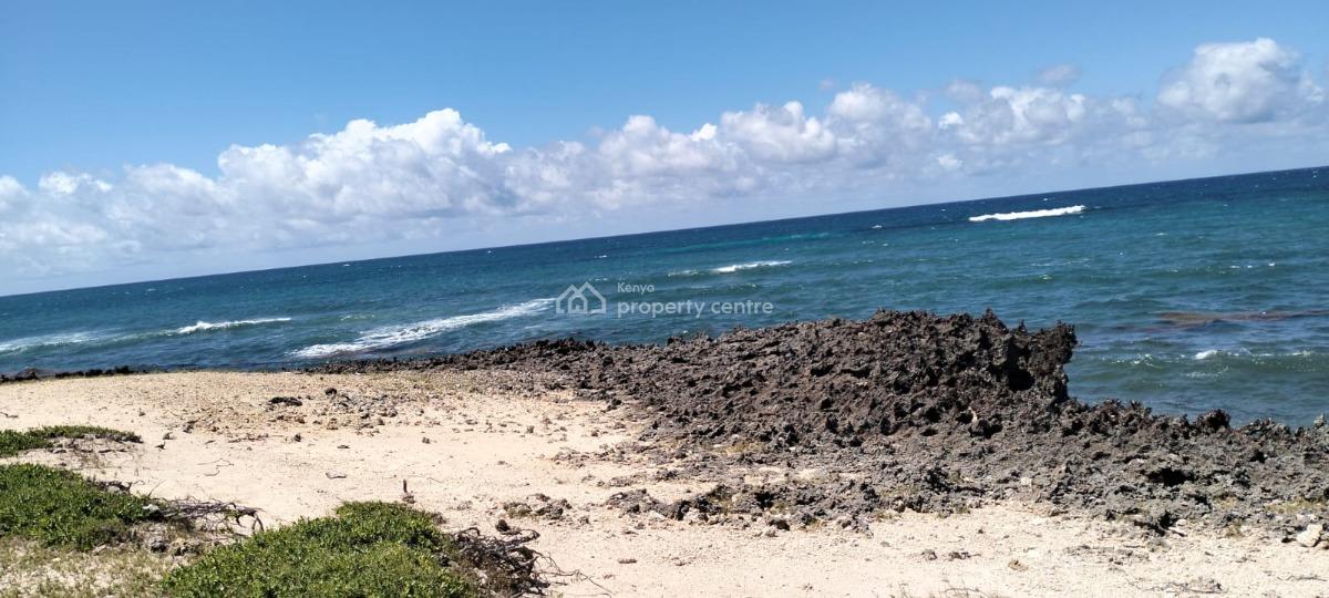 Prestigious 10-acres Beachfront Property in Maweni, Matsangoni, Matsangoni, Matsangoni, Kilifi, Land for Sale