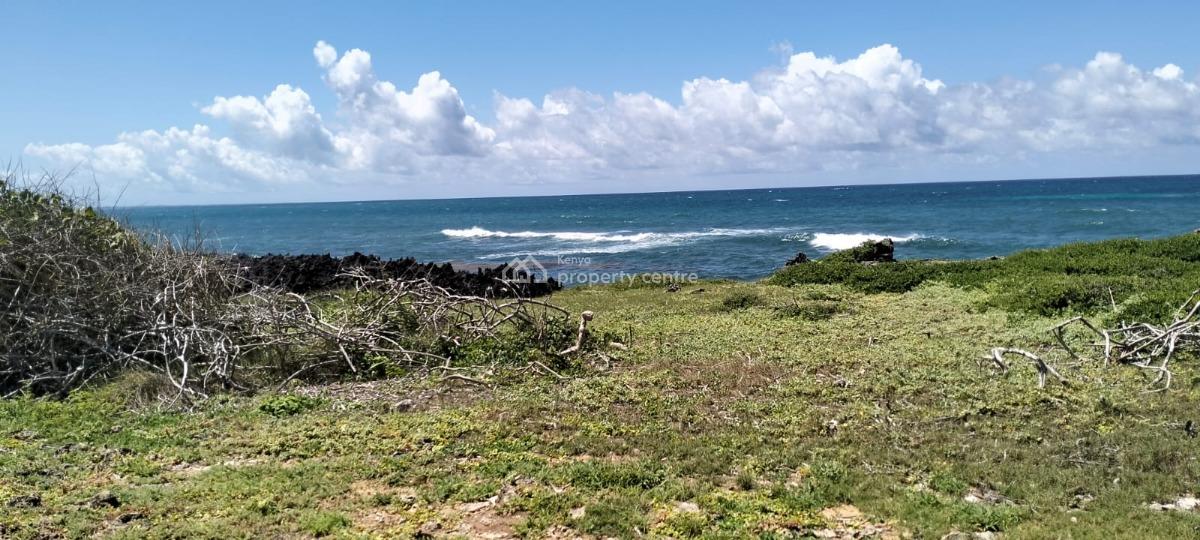 Prestigious 10-acres Beachfront Property in Maweni, Matsangoni, Matsangoni, Matsangoni, Kilifi, Land for Sale