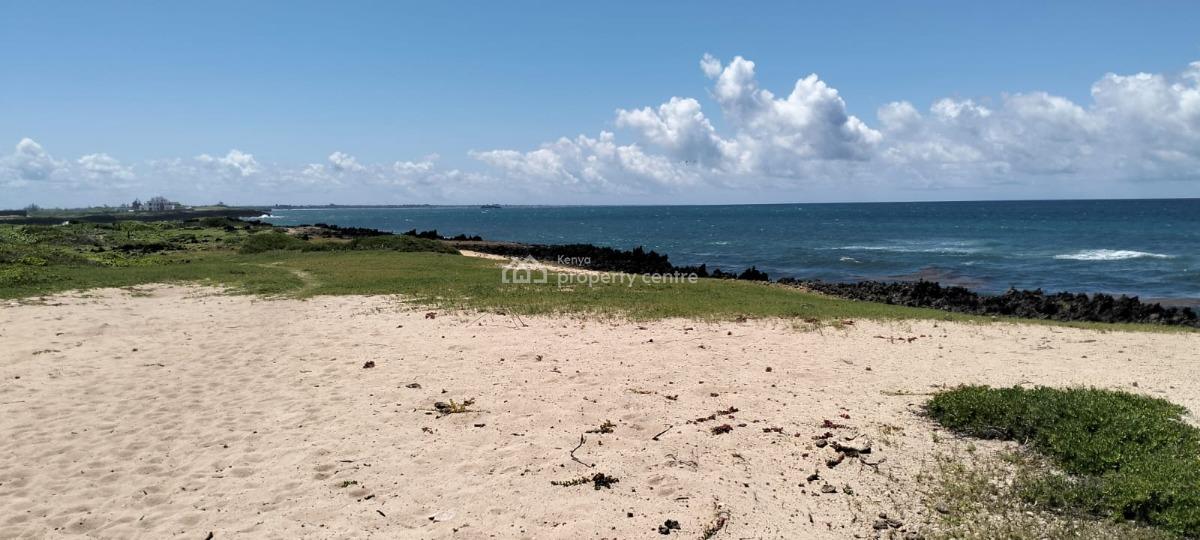 Prestigious 10-acres Beachfront Property in Maweni, Matsangoni, Matsangoni, Matsangoni, Kilifi, Land for Sale